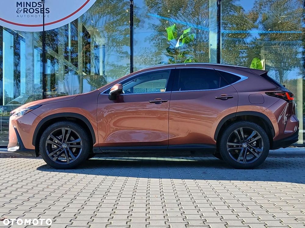 Lexus NX 450h+ Prestige AWD - 3