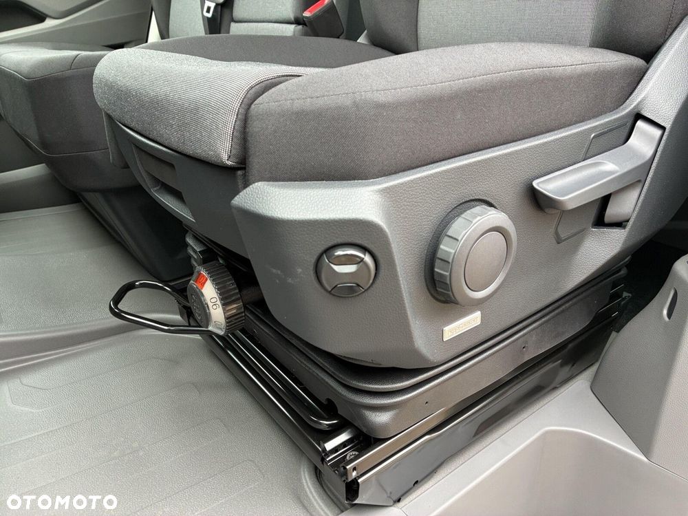 Volkswagen Crafter 35 Brygadówka LONG/L5H3, 2.0 BiTDI 163KM, 4490mm, Wysoki dach, r.o. 4490 mm, manualna 6-biegowa - 32