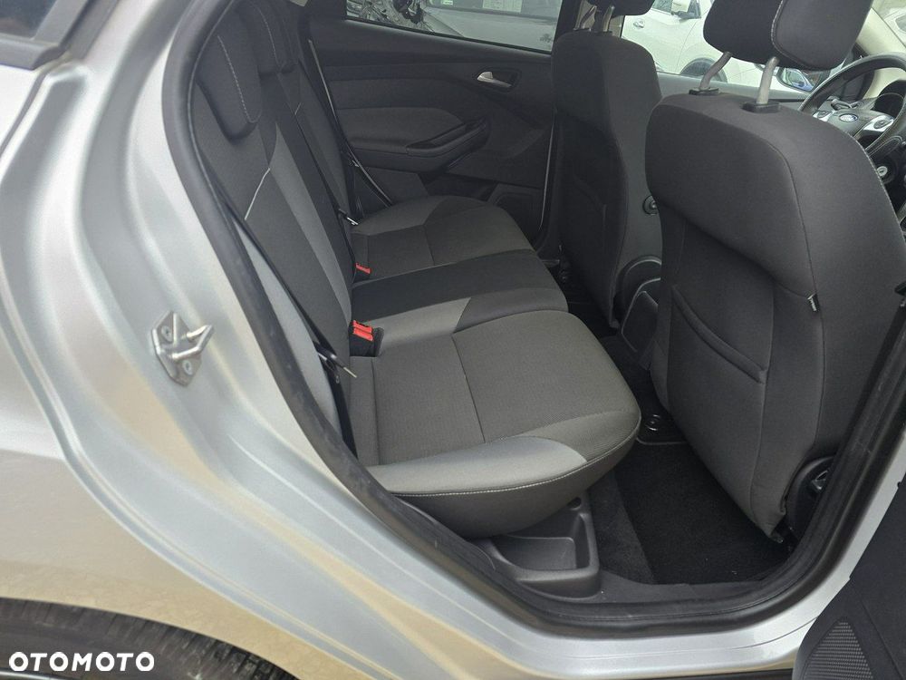 Ford Focus 1.6 Silver X - 11