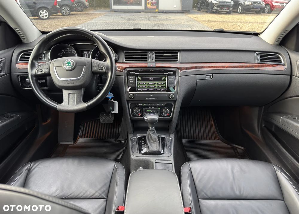 Skoda Superb 3.6 V6 4x4 DSG Elegance - 30