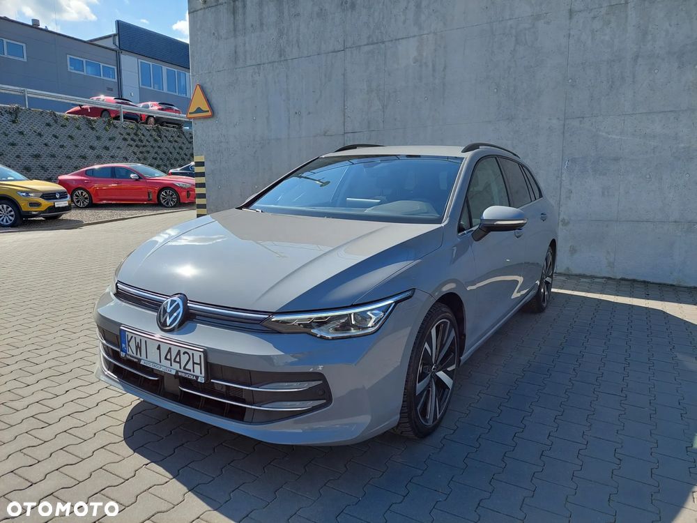 Volkswagen Golf - 2