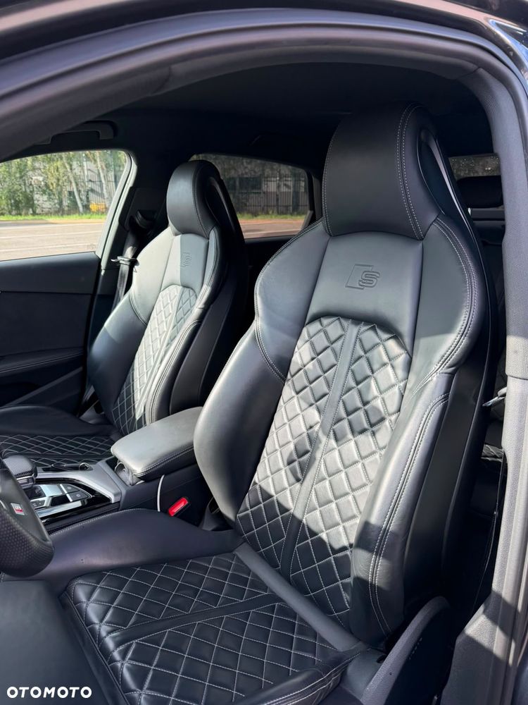 Audi A4 Limousine 45 TFSI quattro S tronic S line - 10