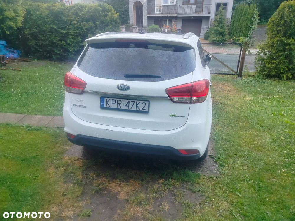 Kia Carens 1.7 CRDi Spirit - 3