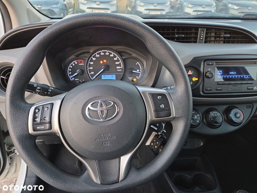 Toyota Yaris 1.5 Active - 18