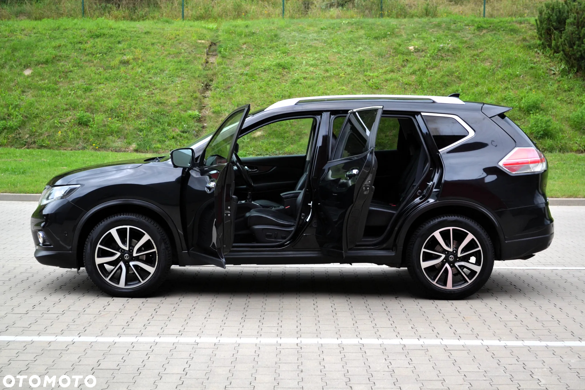 Nissan X-Trail 1.6 DIG-T Tekna 2WD - 25
