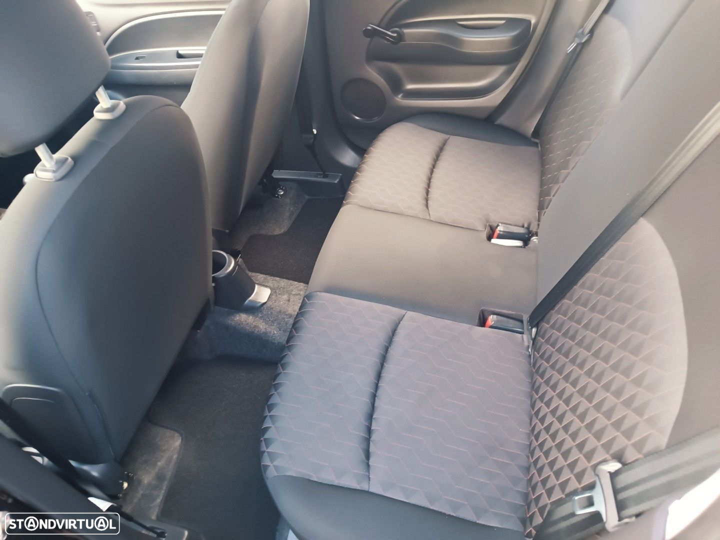 Mitsubishi Space Star 1.0 Active - 21