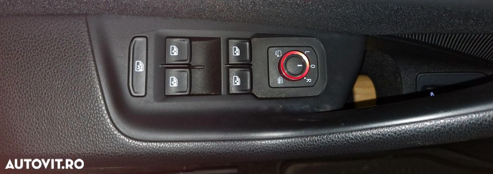 Volkswagen Passat 2.0 TDI DSG Comfortline - 22