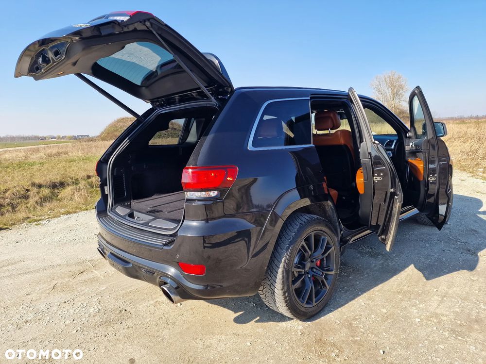 Jeep Grand Cherokee 6.4 V8 SRT8 - 38