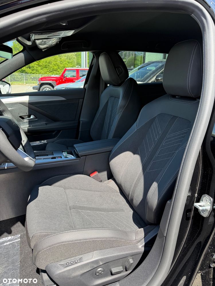 Opel Astra 1.2 T mHEV GS S&S eDTC - 14