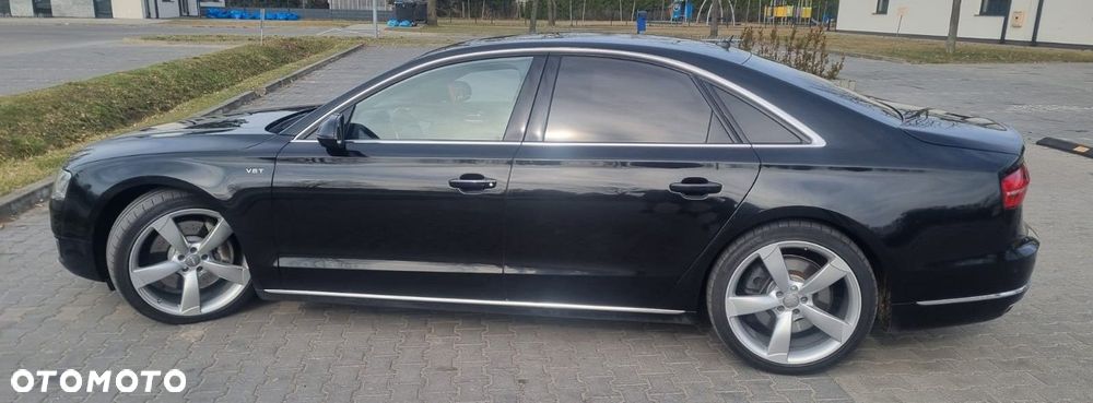 Audi A8 2015 photo 3