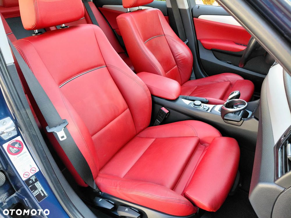 BMW X1 xDrive20d Sport Line - 3