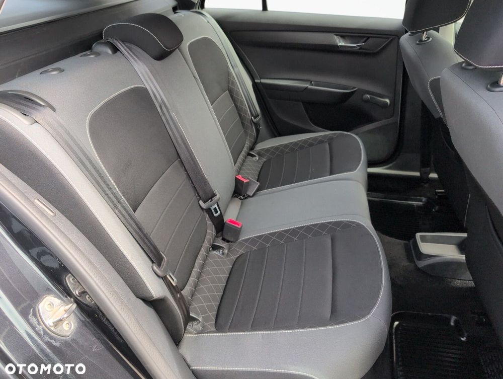 Skoda Fabia 1.0 Ambition - 13