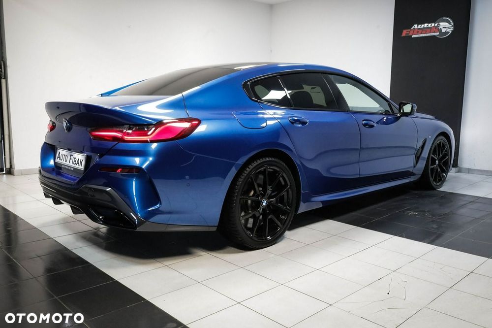 BMW Seria 8 - 15