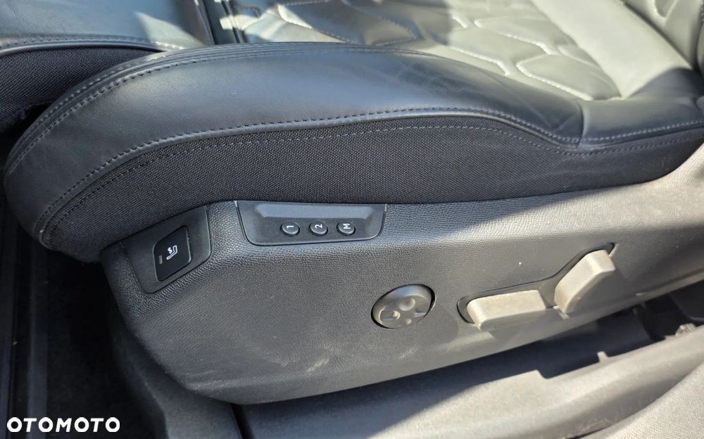 Peugeot 5008 PureTech 180 EAT8 Stop & Start GT - 15