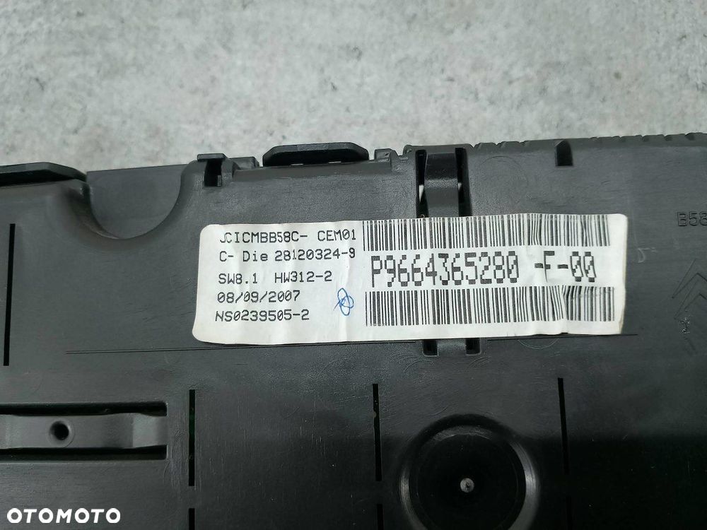 LICZNIK CITROEN C4 GRAND PICASSO I P9664365280-F 1.6 HDI - 6