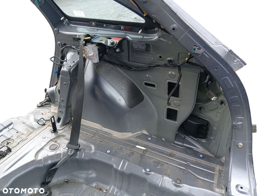 BŁOTNIK PRAWY TYŁ HYUNDAI I30 III KOMBI LAK: Z3G (2016-2018) 1.6 CRDI 110KM - 3