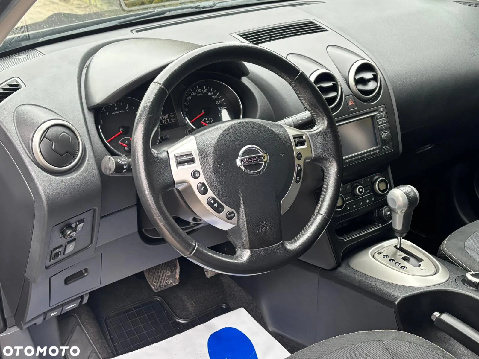 Nissan Qashqai+2 2.0 4x4 Tekna CVT - 20