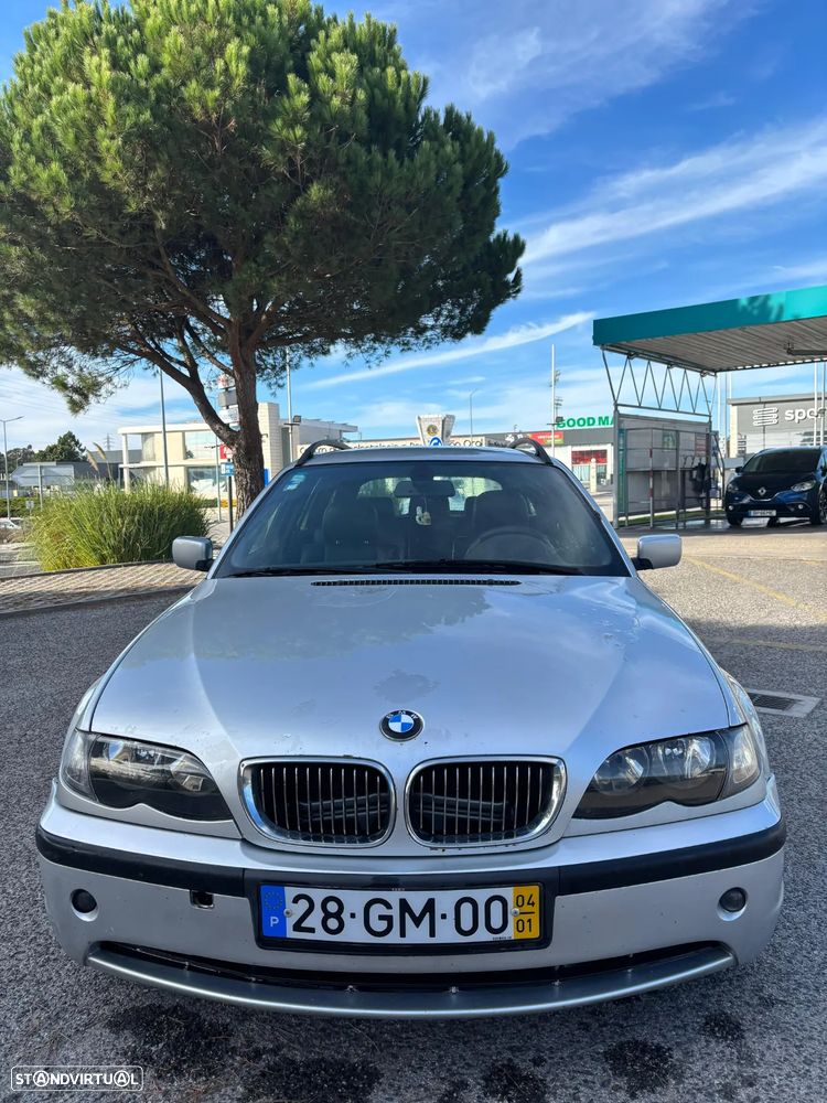BMW 320 d Touring - 43