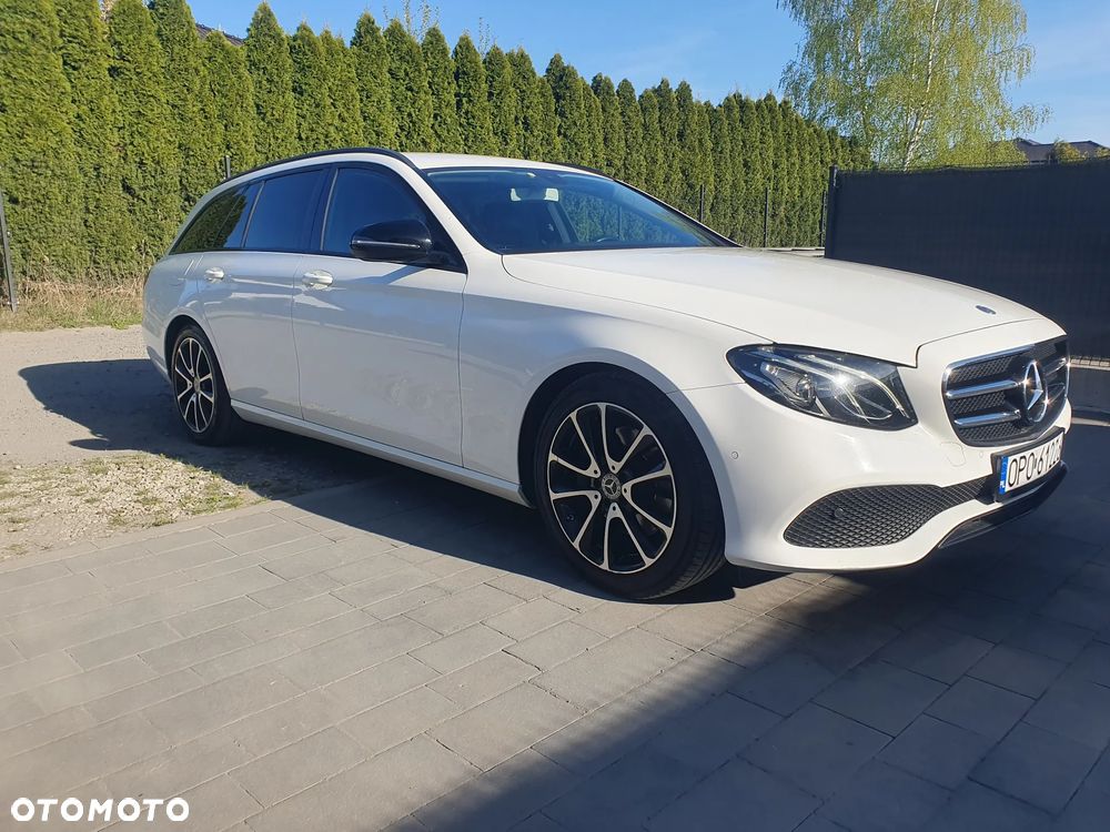 Mercedes-Benz Klasa E 220 d 9G-TRONIC Avantgarde - 16