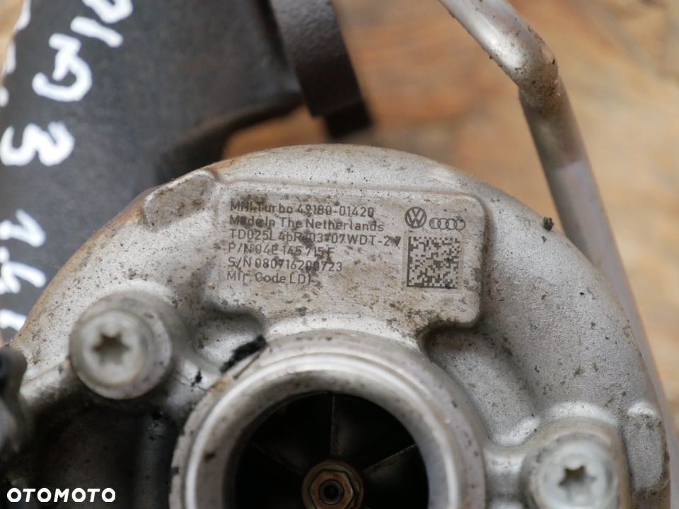 TURBOSPRĘŻARKA AUDI A3 1.4 TSI 16' CZE 04E145715F - 3