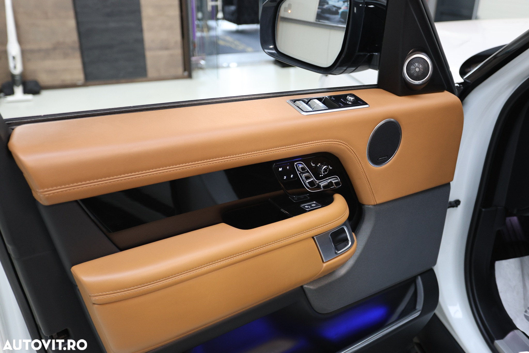 Land Rover Range Rover Vogue - 9