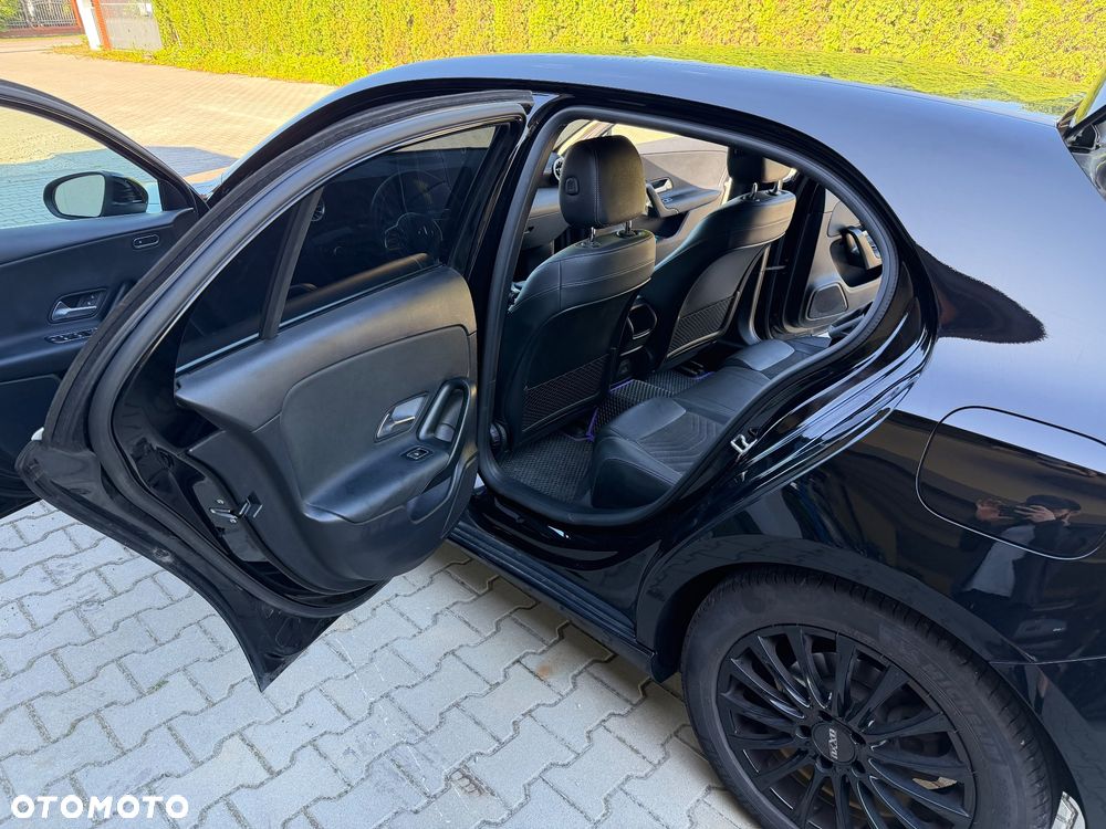 Mercedes-Benz Klasa A 180 Style 7G-DCT - 10