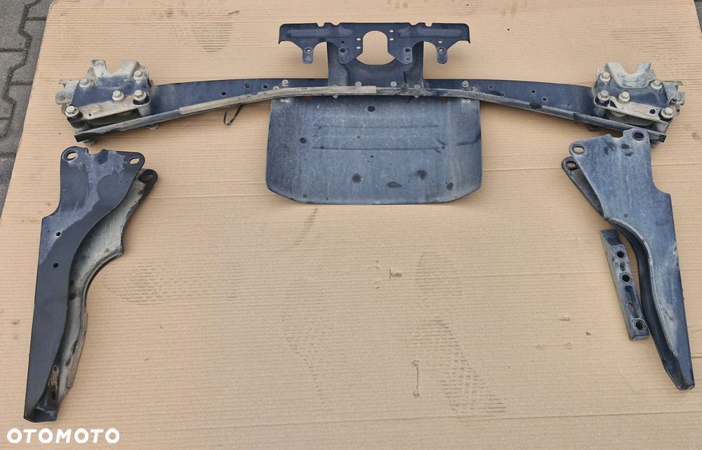 SCANIA R NGT ZAWIESZENIE KABINY ZAMEK ZAMKI WSPORNIK - 1