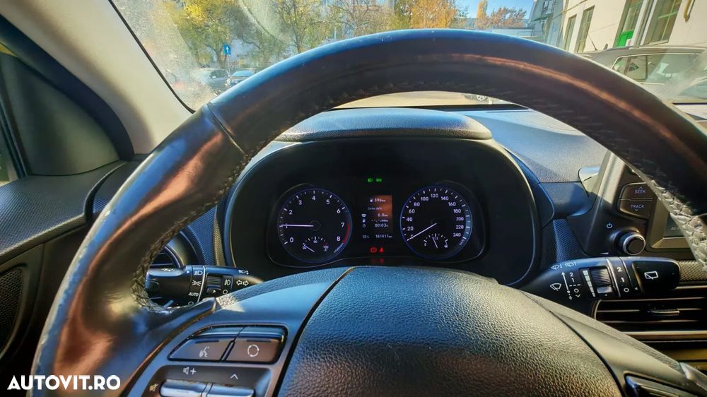 Hyundai KONA 1.0 T-GDI 2WD Highway - 11