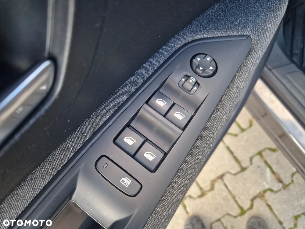 Peugeot 3008 - 10