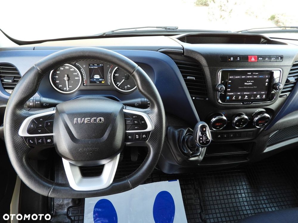 Iveco DAILY 35S16 CONNECT KONTENER WINDA 8 PALET TEMPOMAT NAWIGACJA LEDY AUTOMAT HI-MATIC KLIMATYZACJA  160KM - 29