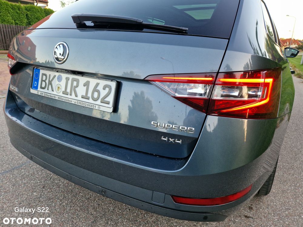 Skoda Superb 2.0 TDI 4x4 DSG Style - 24