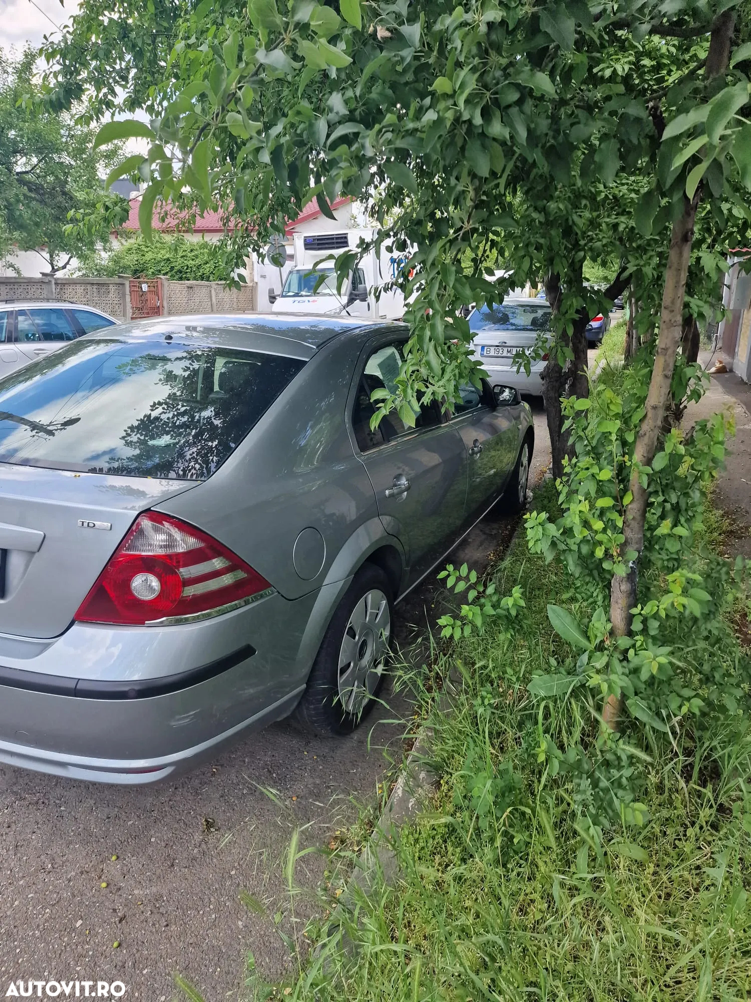 Ford Mondeo - 11