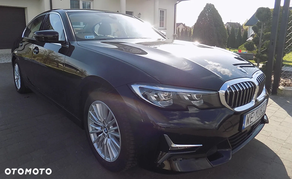 BMW Seria 3 318i Luxury Line