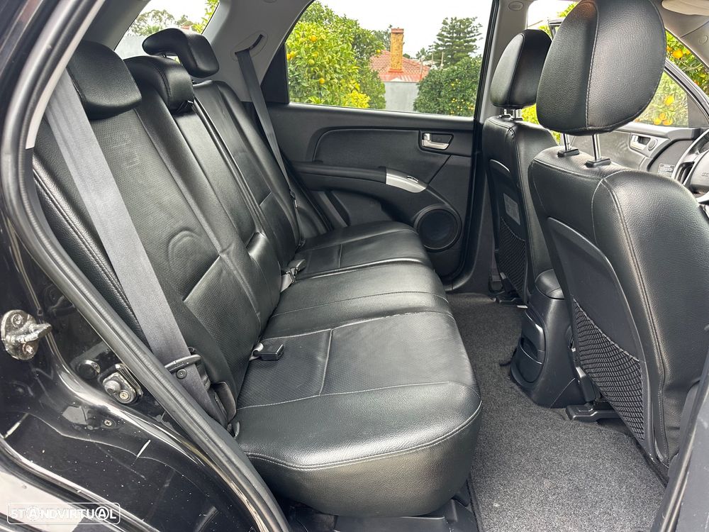 Kia Sportage 2.0 CRDI VGT EX 4WD - 22