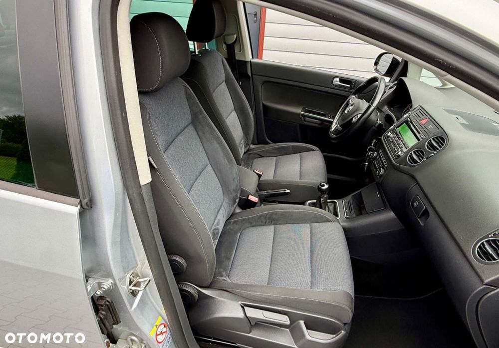 Volkswagen Golf Plus - 18