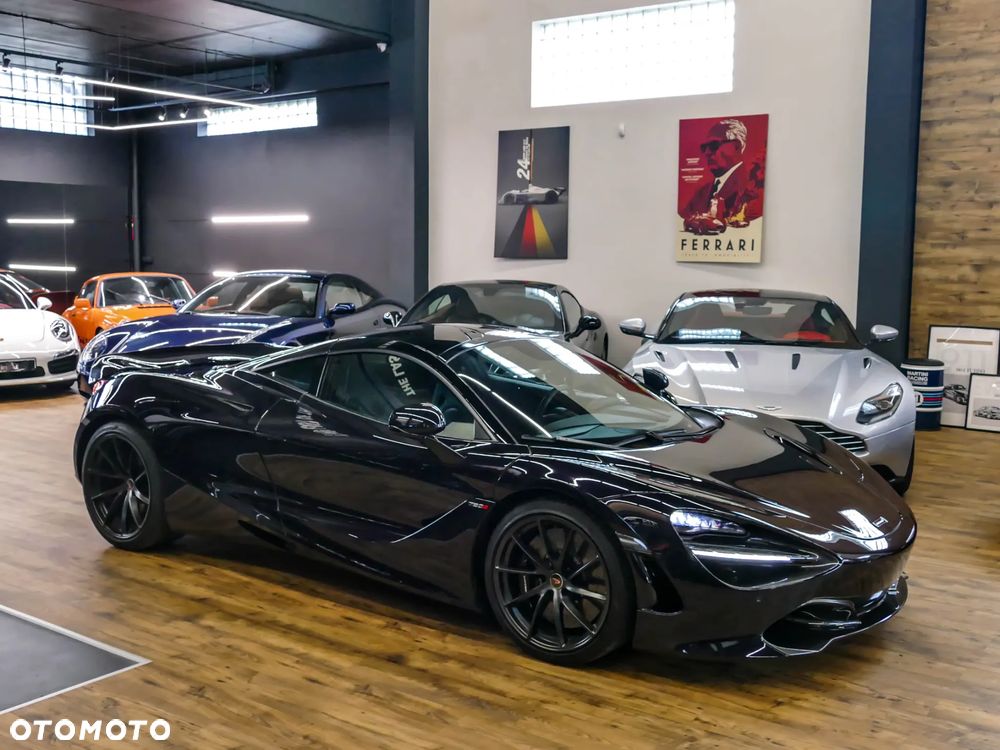 McLaren 720S Coupe - 27