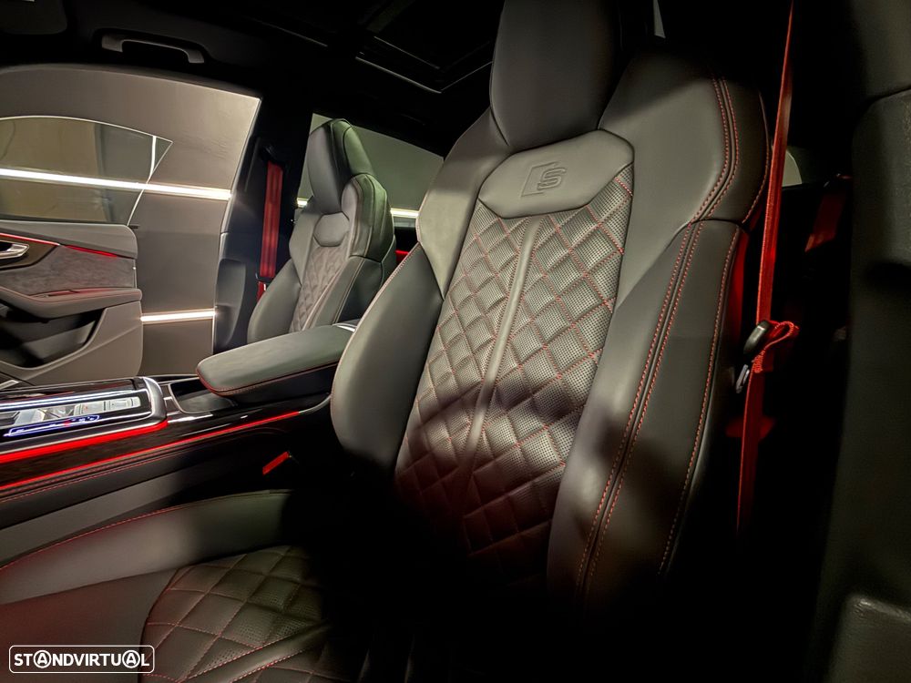 Audi Q8 60 TFSIe quattro S line Tiptronic - 26