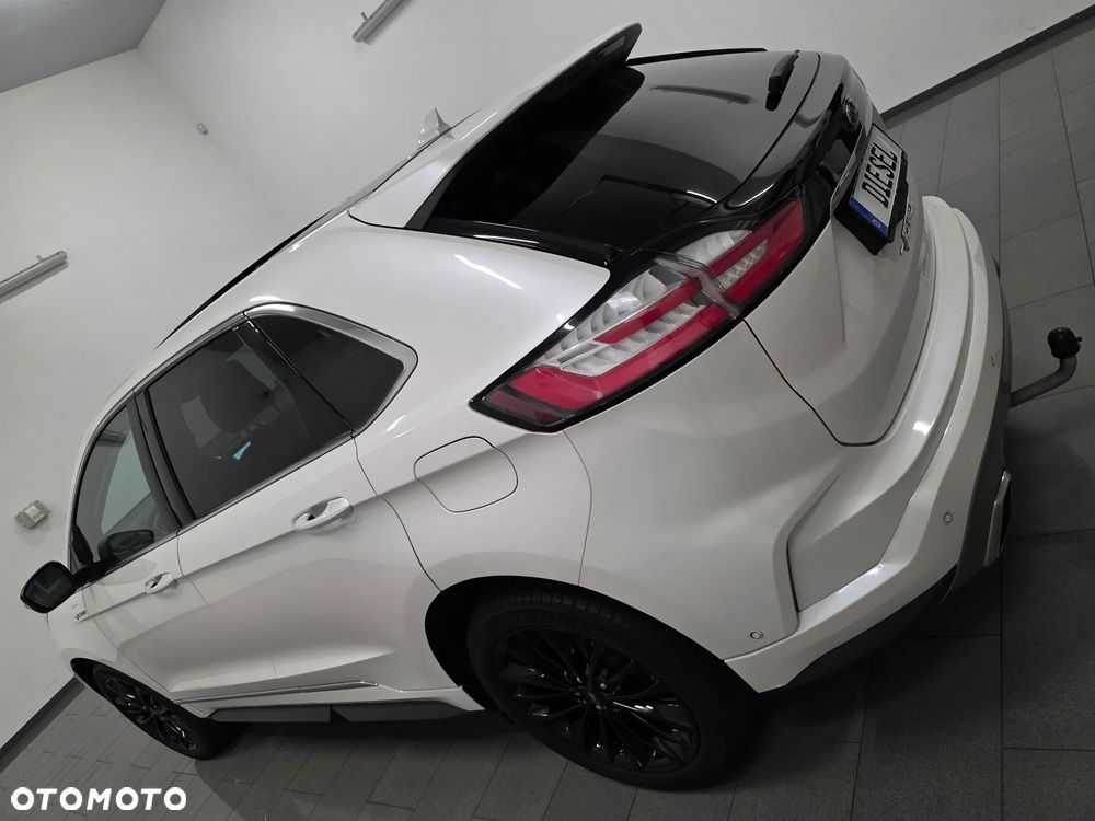 Ford Edge 2.0 EcoBlue Twin-Turbo 4WD ST-Line - 33