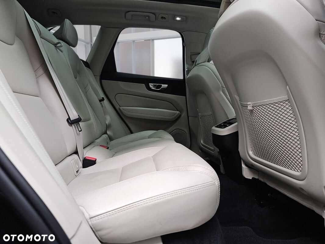 Volvo XC 60 T5 GPF AWD Inscription - 14
