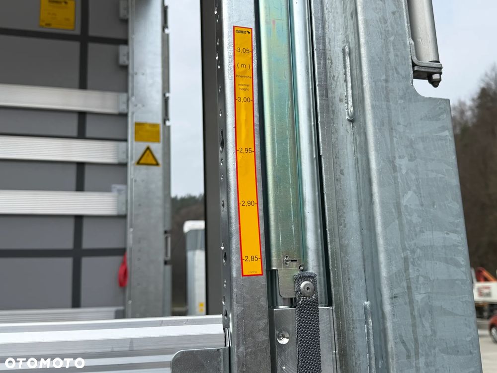 Schmitz Cargobull MEGA VARIOS - 35