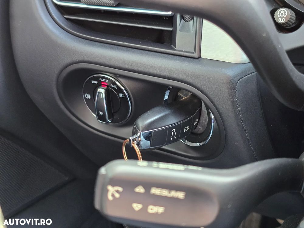 Porsche Macan GTS PDK - 24