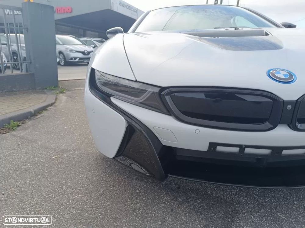BMW i8 Standard - 16