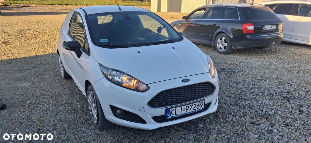 Ford Fiesta - 1