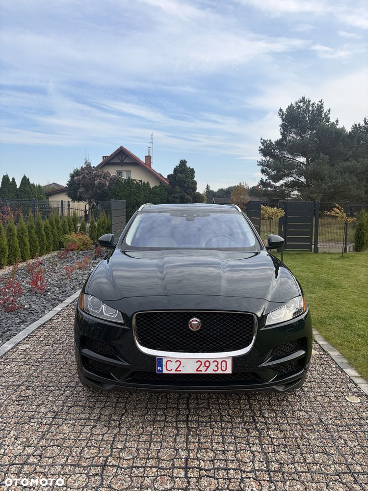 Jaguar F-Pace - 6