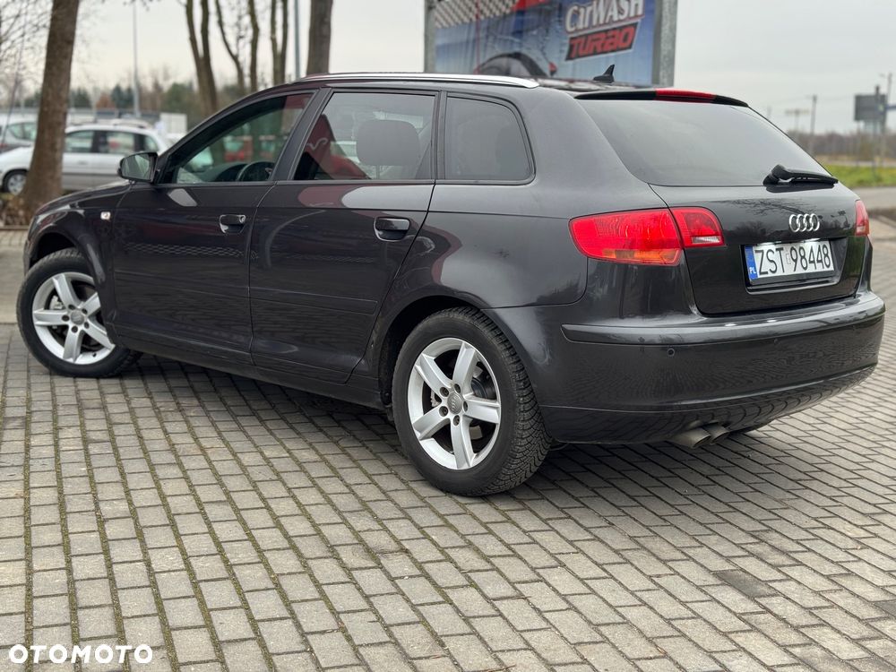 Audi A3 Sportback 2.0 TDI DPF S tronic Ambition - 8