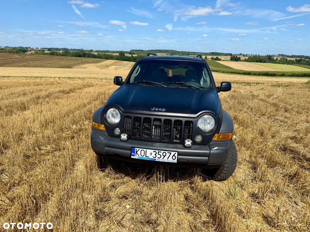 Jeep Liberty - 9
