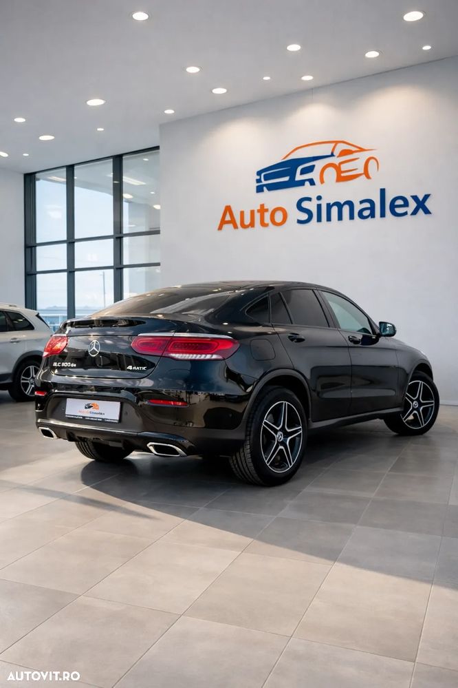 Mercedes-Benz GLC Coupe 300 de 4Matic 9G-TRONIC AMG Line - 2