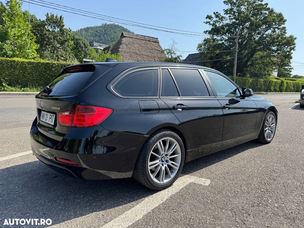 BMW Seria 3 318d Touring Aut. Blue Performance Sport Line - 3