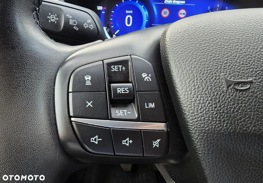 Ford Kuga 1.5 EcoBoost FWD Titanium X - 38
