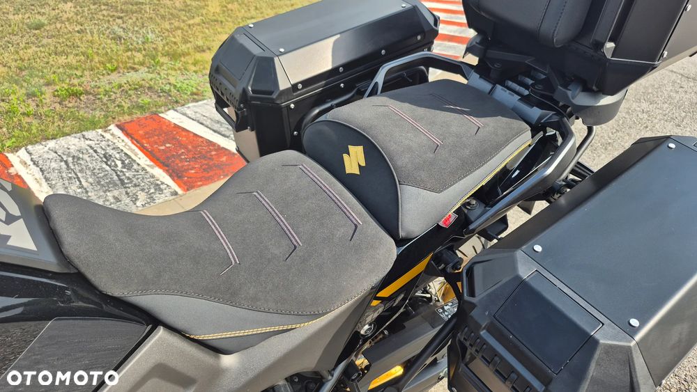 Suzuki V-STROM - 9